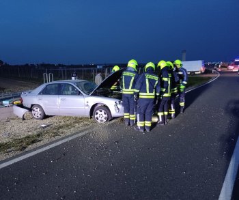 Bild 2 von 3